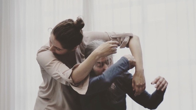 Le Fil du Temps Cie Entretemps / Bénédicte Billiet & Sophia Otto