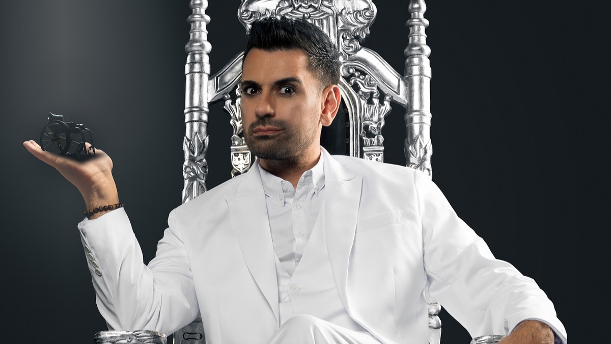 Tan Caglar // Der Teufel trägt Rollstuhl