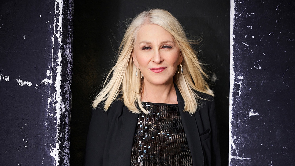 Ines Omenzetter und Band