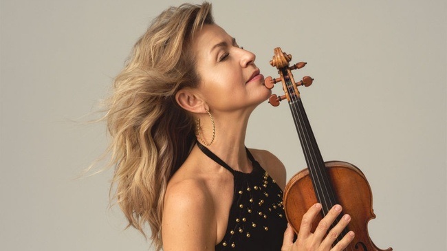 Anne-Sophie Mutter Violine & Leitung Kammerorchester Wien – Berlin*