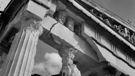 Dialogische Führung durch die Ausstellung 'Stadt in Trümmern' - Herbert List und die Ruinenfotografie in München