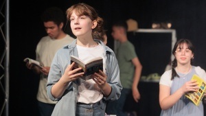 Aha!? // Eigeninszenierung des TheaterLabors für Jugendliche von 13 - 15 Jahren