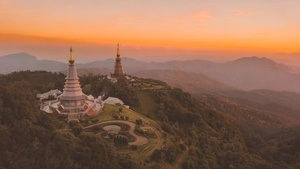 Literatur und Livemusik: Reisebericht Thailand/Myanmar + Handpanbegleitung