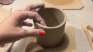 Keramik - hier erlernst du in entspannter Atmosphäre die Grundlagen des Töpferns