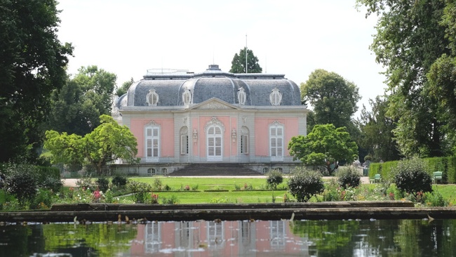 FÜHRUNG | Schloss und Gärten