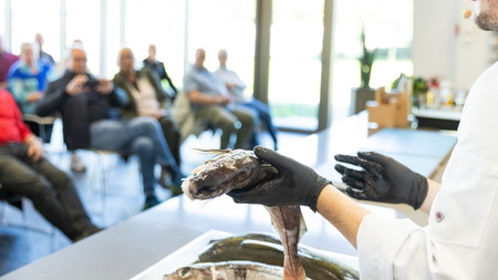 Fischkochshow mit Buffet zum Sattessen