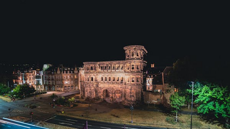 Konturen der Stadt. Die Geschichte der Trierer Stadtmauer