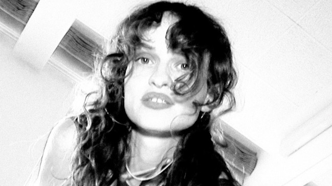 Pop @LOCH Wuppertal : Maika + KOSCHIM