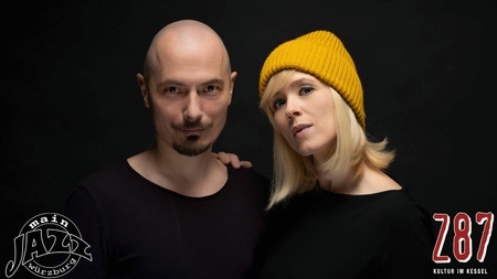 Joe & the Crazy PandemiXx  feat. Carolin No – Jazz trifft Songpoesie