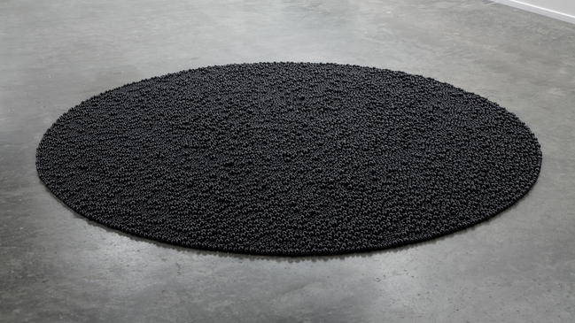 Lunch Break - Fragile Balance: Körper, Raum und Material bei Mona Hatoum