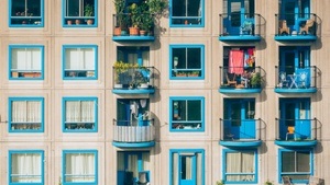 Alle Tage Wohnungsfrage. Vom Privatisieren, Sanieren und Protestieren