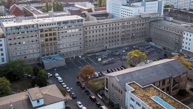 Einblick ins Geheime - Führung zum Stasi-Unterlagen-Archiv am historischen Ort