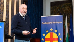 Wehrbereit! – Die Entwicklung der ukrainischen Bürgergesellschaft von der Unabhängigkeit bis heute. Vortrag mit Prof. Dr. Ihor Schaloba (Präsident Paneuropa-Union Ukraine)