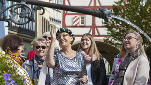 Auf den Spuren der Melusine, einer mittelalterlichen Sagengestalt – französische Kostümführung in der Bietigheimer Altstadt
