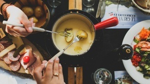 Käsefondue in Berlin - Restaurant&Weinbar der Weinlobbyist
