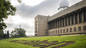 Rundgang zum Erinnerungszeichen