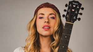 Miss Allie: Paradiesvogel — Tour 2025/26