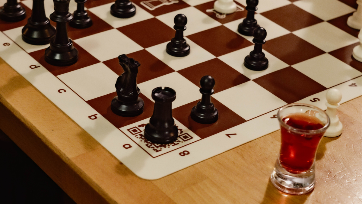 Titelbild der Veranstaltung Bar Chess at HEGARTY'S