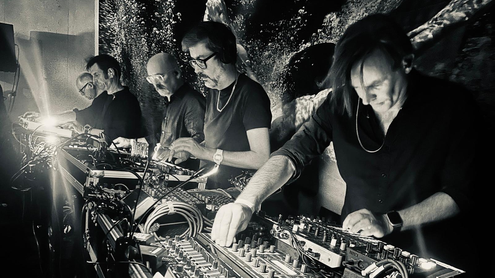 MASCHINENLIEBE (Live) - DIGITALANALOG