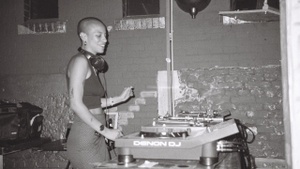 Naked Grapes w/ Dracaena