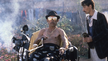 ZURÜCK AUF DER LEINWAND: SCHWARZE KATZE WEISSER KATER