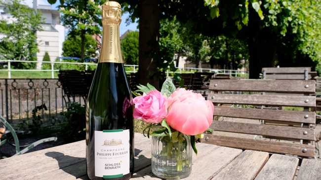 Petit Déjeuner au Champagne