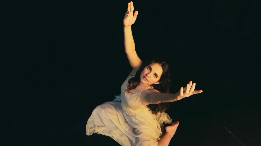Female Filmmakers Festival Berlin - Music Videos/Dance/Fashion Programme: “Bodies, Beats & Other Worlds”