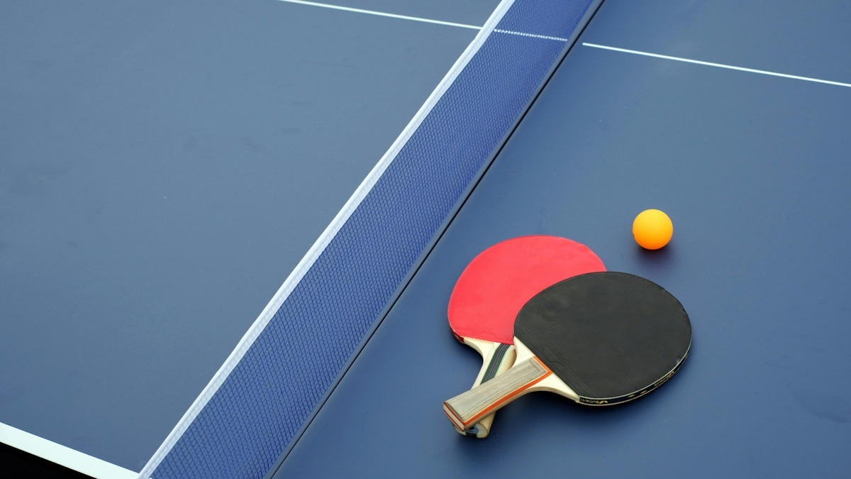 Ping Pong Night mit DJs: Tanzen & Tischtennis für alle | 40 Jahre Gasteig