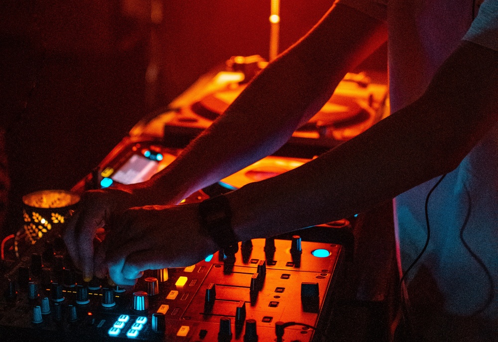 Small Great House (Small Great Things.)