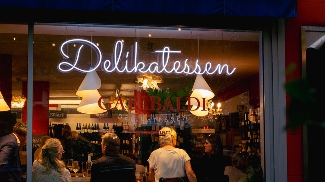 Feierabend im Glas "Österreichs Rote"