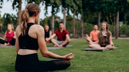 WineYoga RebArena