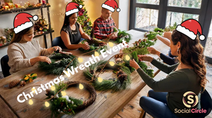 Christmas Wreath & YAP | Munich Social Circle | Holding up the holiday spirit
