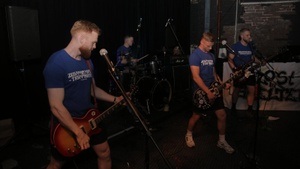 Live: Lost in Shelter