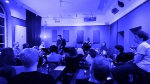 Blaue Stunde: Jazz-Session mit Gala, Sus4 u.a. in der @denkbarffm
