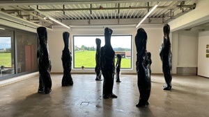 Zunder und Zartheit: Meet The Artist @Open Art Gallery Weekend