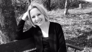 "Fahnenweihe" - Regionalkrimilesung mit Autorin Karoline Eisenschenk im Rahmen des MACHart Festivals
