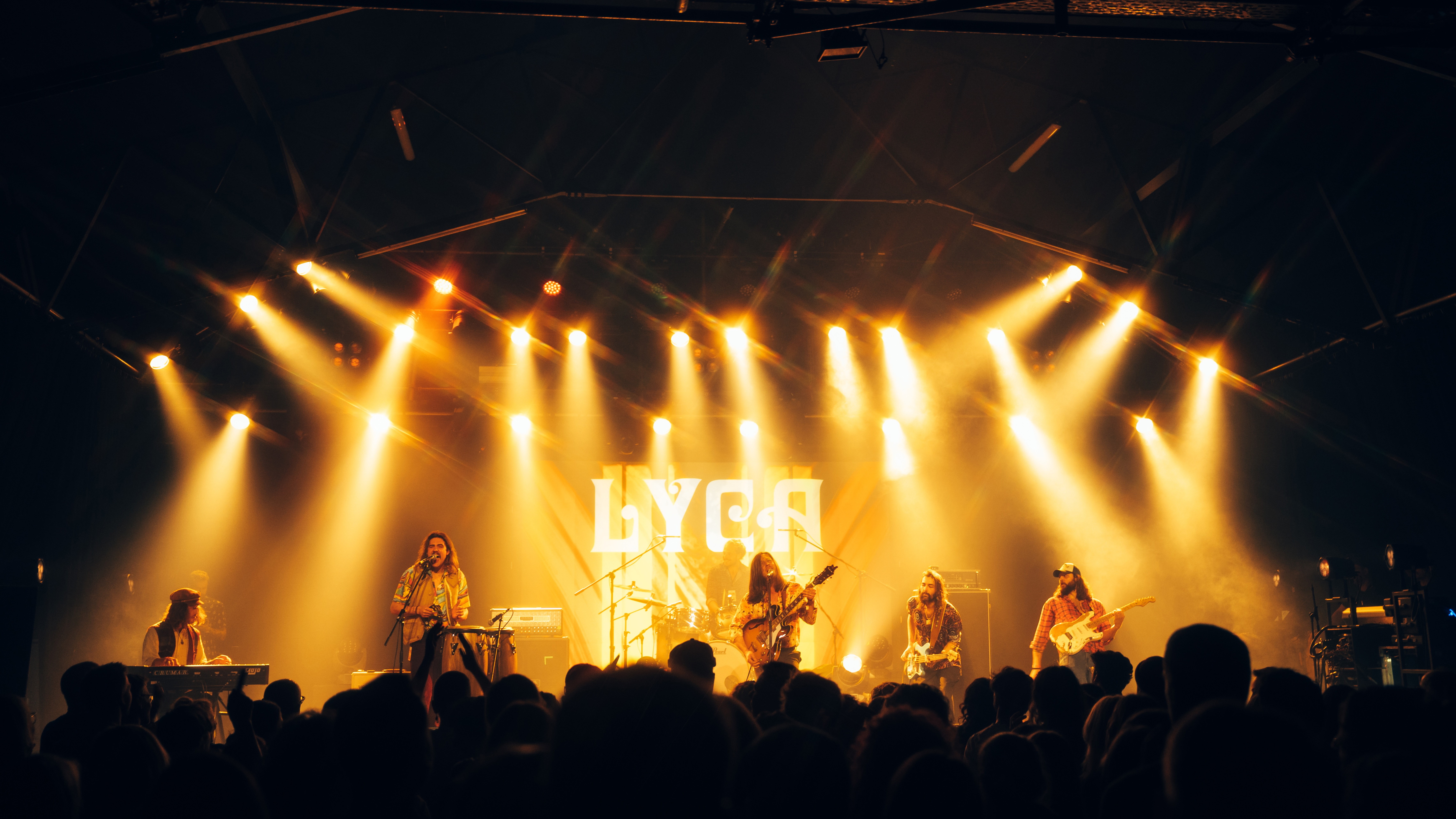 Lyca Live Konzert // Currents-Tour