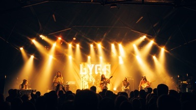 Lyca Live Konzert // Currents-Tour