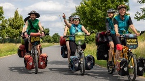 Narzissmus verstehen: Lesung, Live-Musik & Austausch rund um psychische Gesundheit - MUT-TOUR 2025