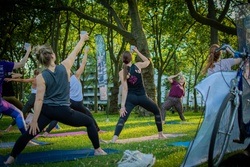 Be(er) with the Flow - BierYOGA