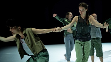 Der Ballsaal tanzt #2 _ mit der Junior Company Bonn