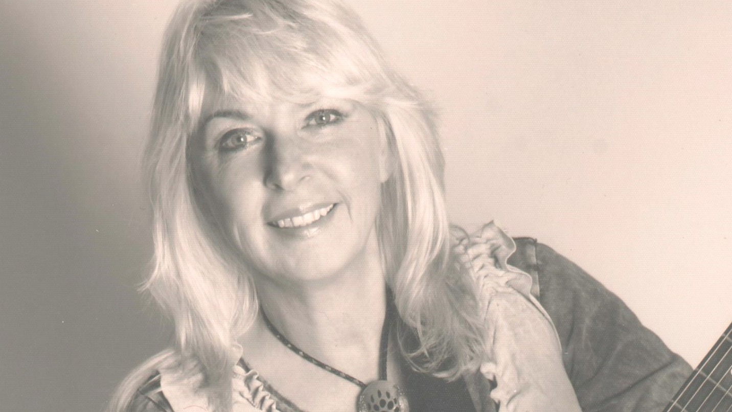 Live Musik mit Anne SeeYou