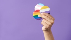 Armbänder und Sticker basteln