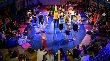 Club Oval  Crossover Dance Battle (für Tänzer*innen ab 16 Jahre)