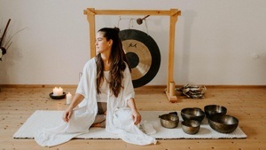 Gong Bath - FREIRAUM-Salon #42: After Work Edition