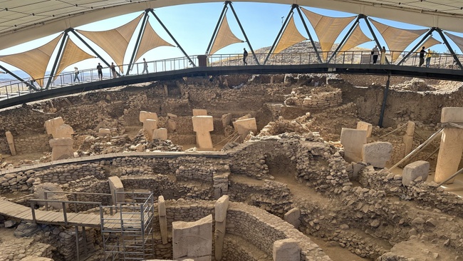 Gebaute Gemeinschaft. Göbeklitepe, Taş Tepeler und das Leben vor 12.000 Jahren