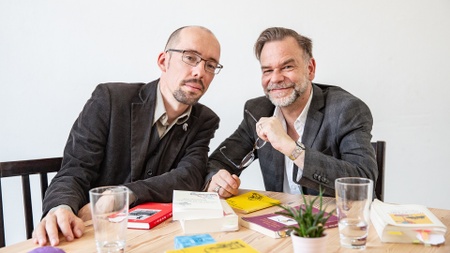 Lesung trifft Impro – da, wo die Bücher wohnen