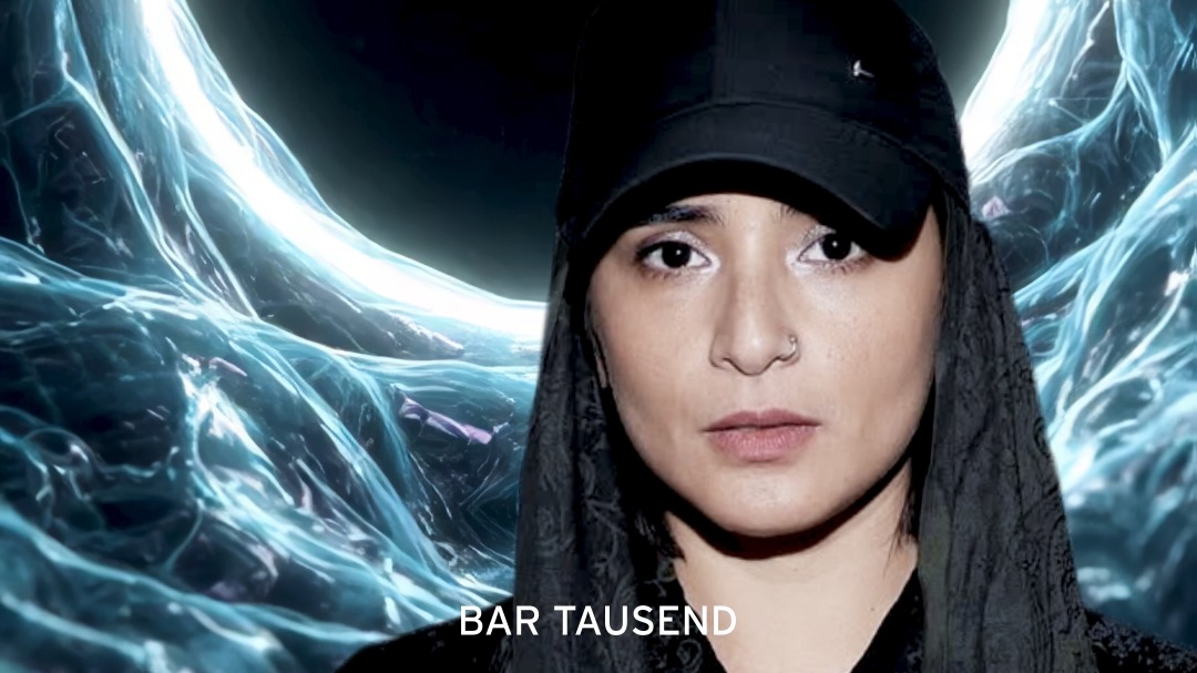 Tausend House: Carla Valenti
