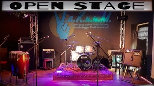 OPEN STAGE