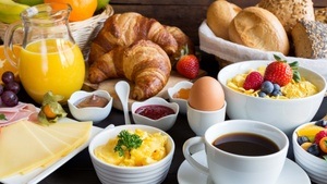 Frühstück mit Vortrag: Hospizarbeit - vielfaltig und bunt